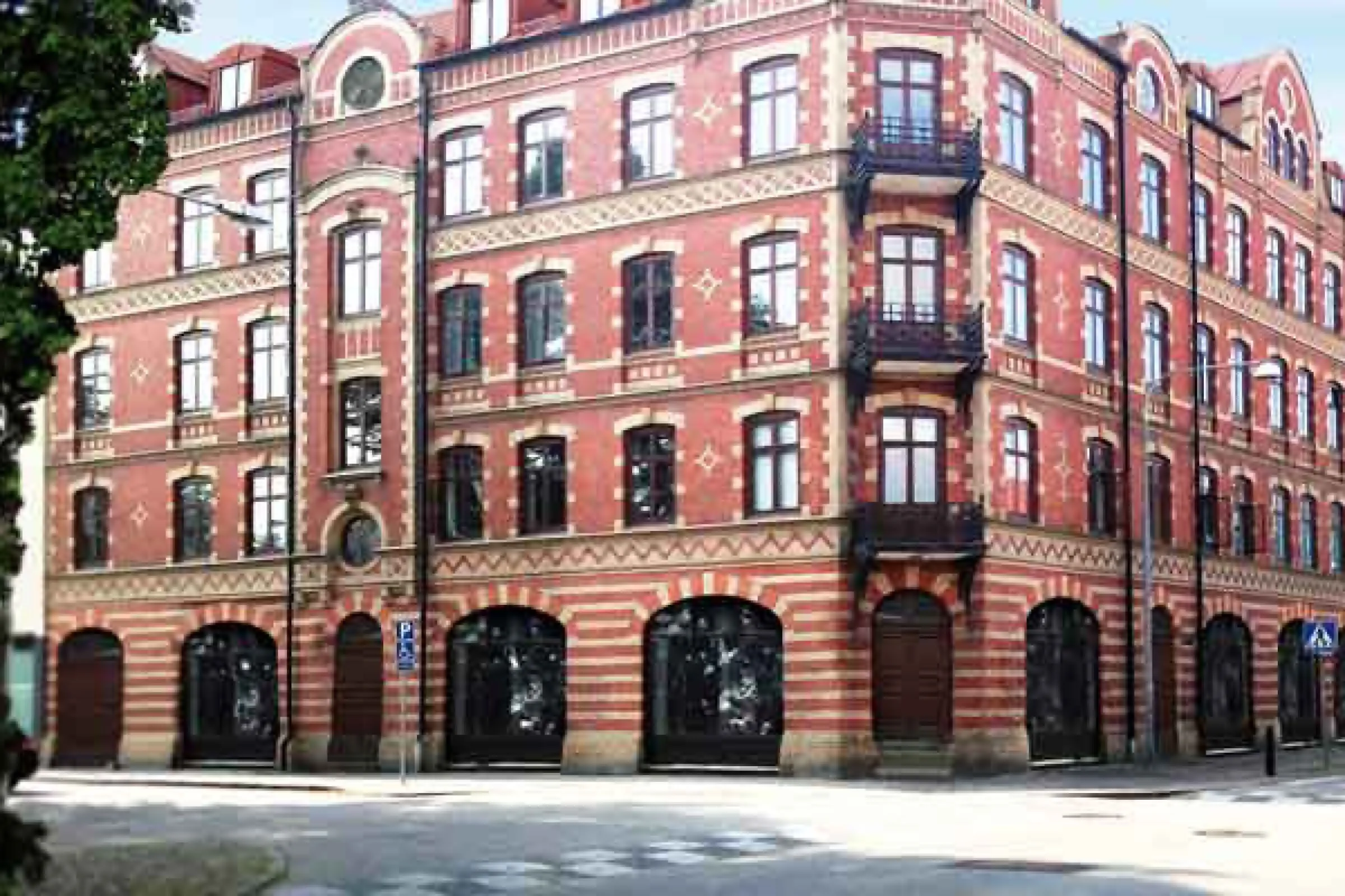 bostader - Toppmodernt bakom stqtlig fasad i Landskrona .jpg